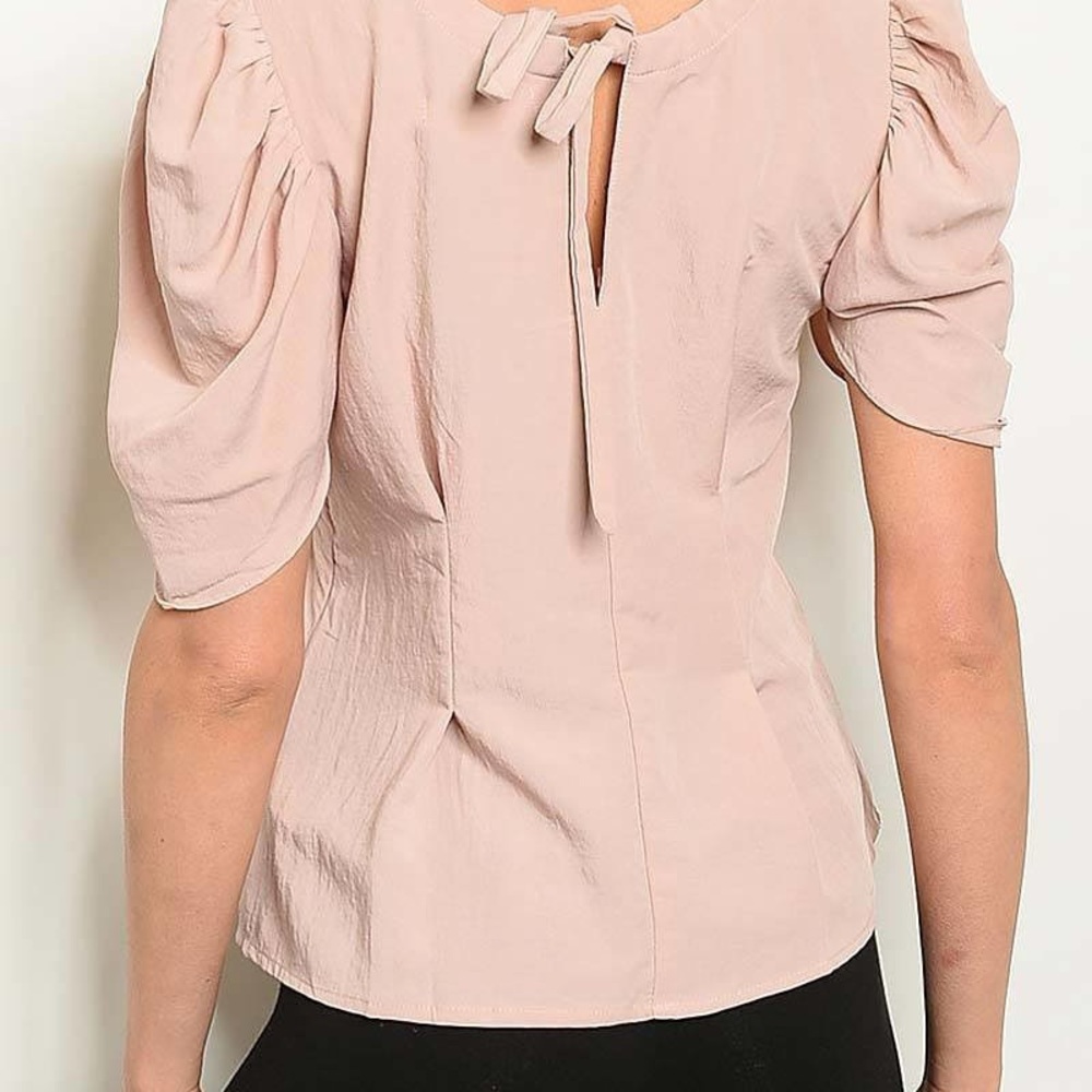 Puff Sleeve Light Pink Short Sleeve Top - Picture 2 of 2